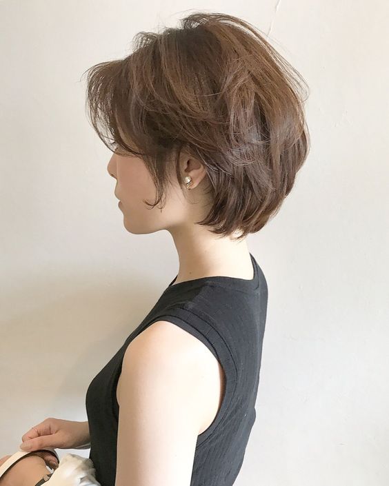 layer medium length bob